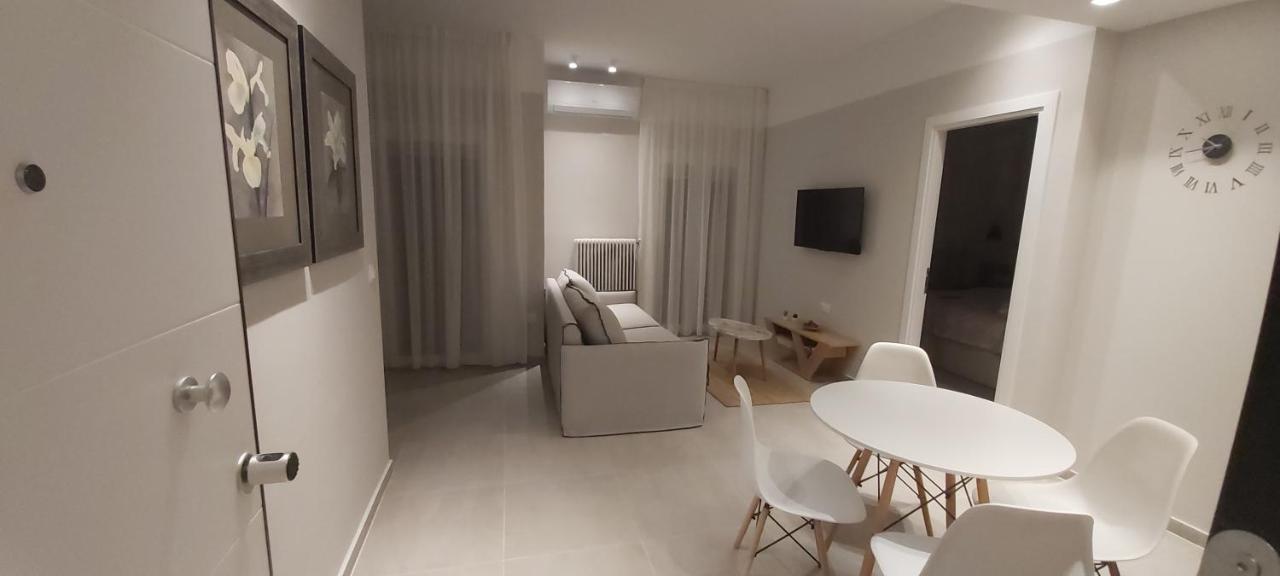 Theta Θ2 Luxury Apartment'S Thessaloníki Exteriör bild